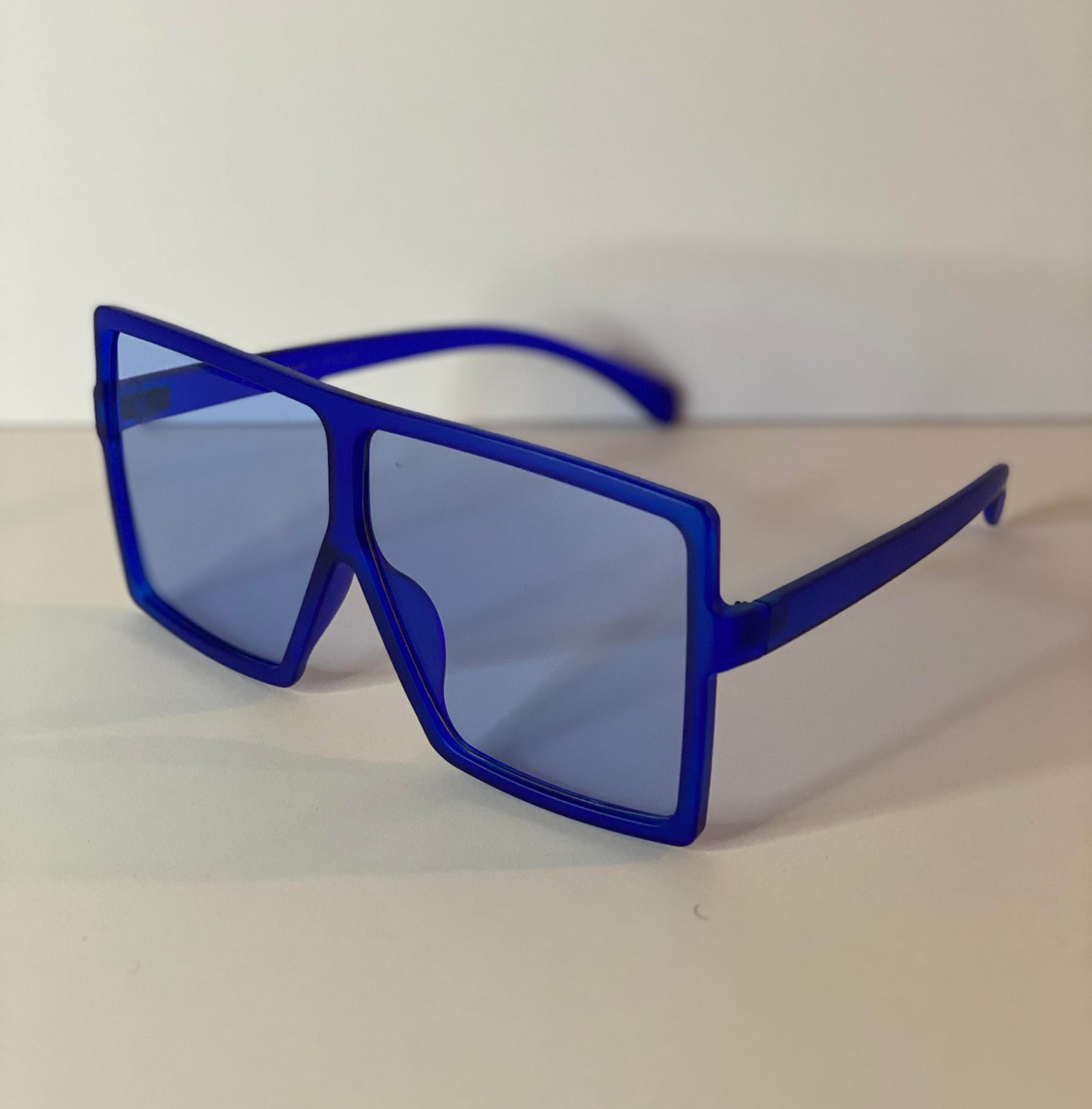 SQUARE FRAMES